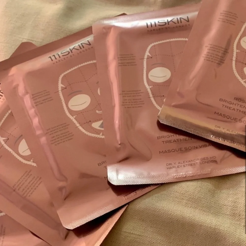111 Skin Rose Gold Brightening Masks (5). - Picture 5 of 8